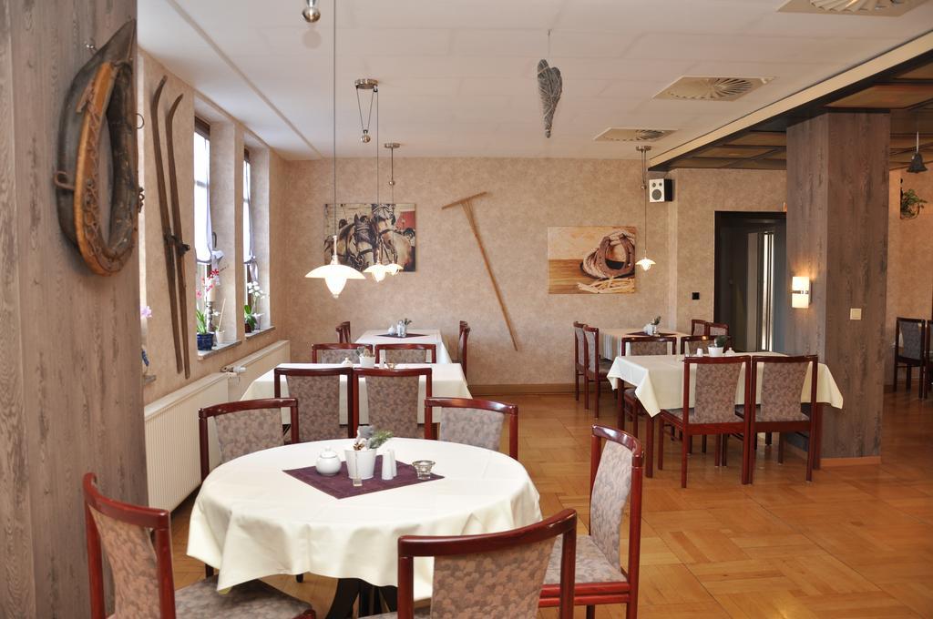 אוברהוף Hotel Zum Gruendle מראה חיצוני תמונה