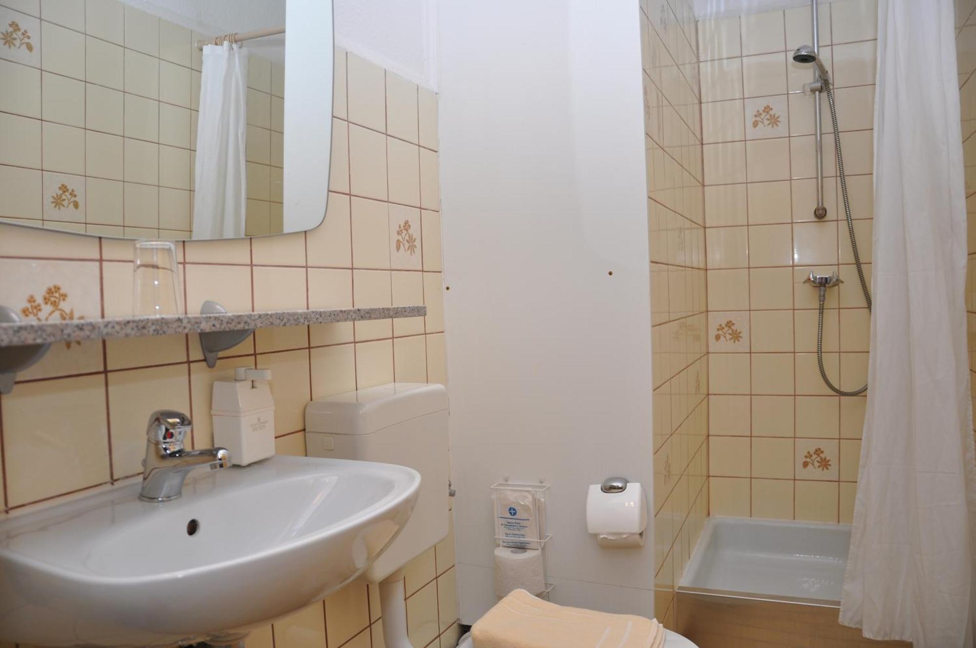 אוברהוף Hotel Zum Gruendle חדר תמונה
