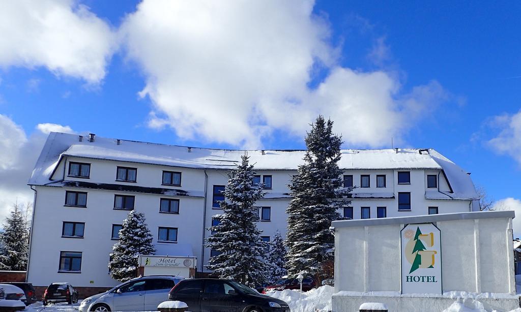 אוברהוף Hotel Zum Gruendle מראה חיצוני תמונה