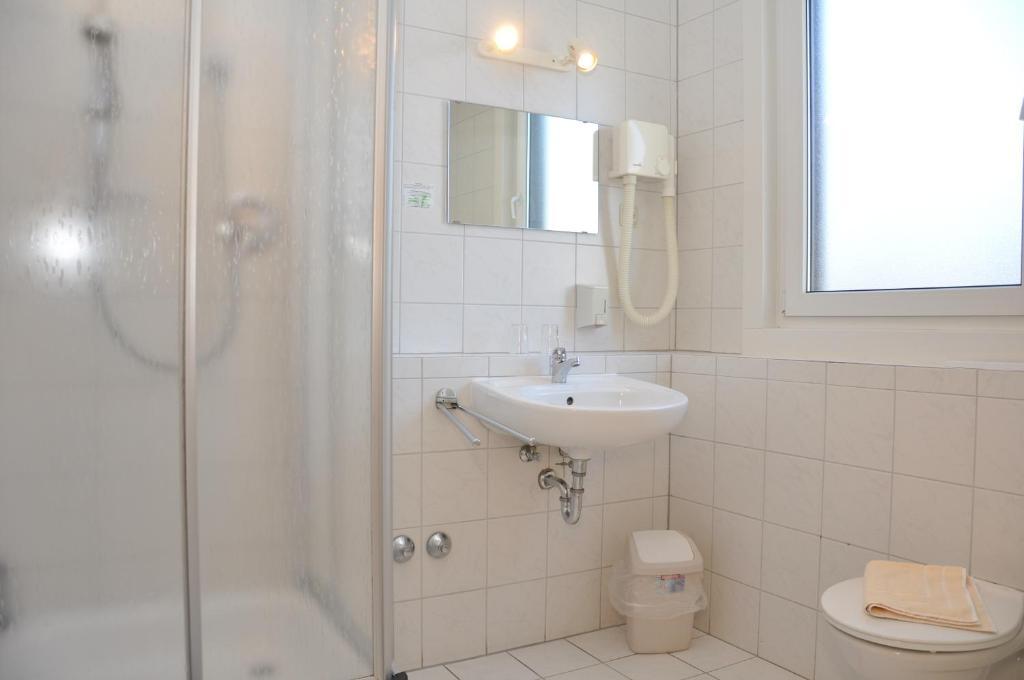 אוברהוף Hotel Zum Gruendle חדר תמונה