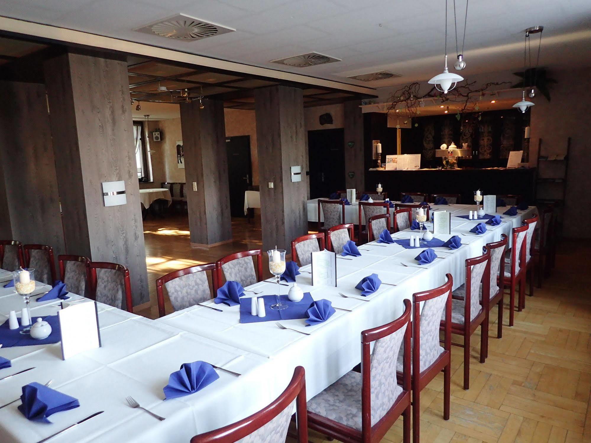 אוברהוף Hotel Zum Gruendle מראה חיצוני תמונה